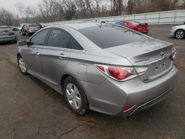 Photo 2 VIN: KMHEC4A41CA032746 - HYUNDAI SONATA HYB 