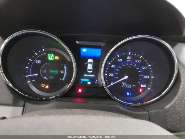 Photo 6 VIN: KMHEC4A41CA033105 - HYUNDAI SONATA HYBRID 