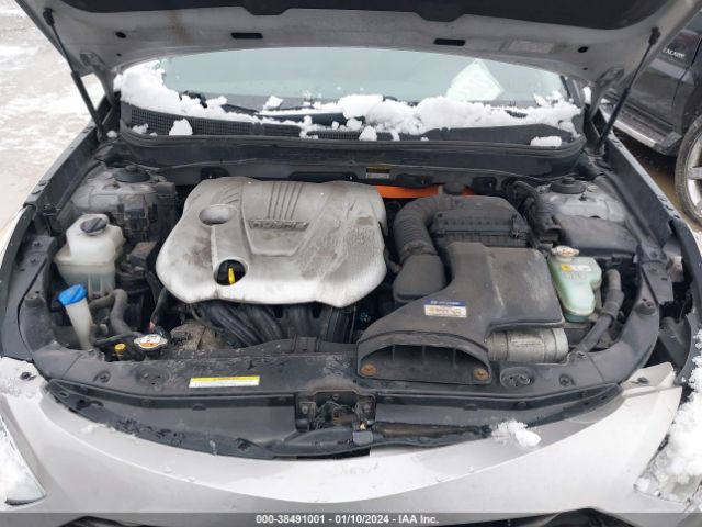 Photo 9 VIN: KMHEC4A41CA033377 - HYUNDAI SONATA HYBRID 