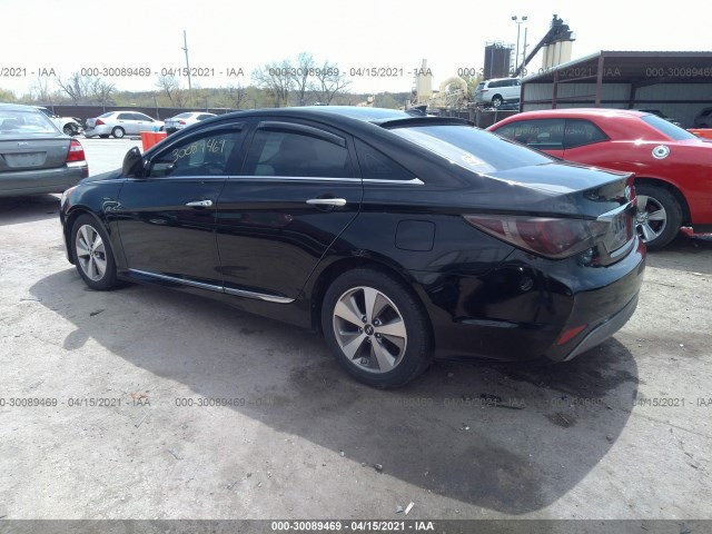 Photo 2 VIN: KMHEC4A41CA046100 - HYUNDAI SONATA 