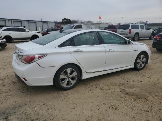 Photo 2 VIN: KMHEC4A41CA046288 - HYUNDAI SONATA HYB 