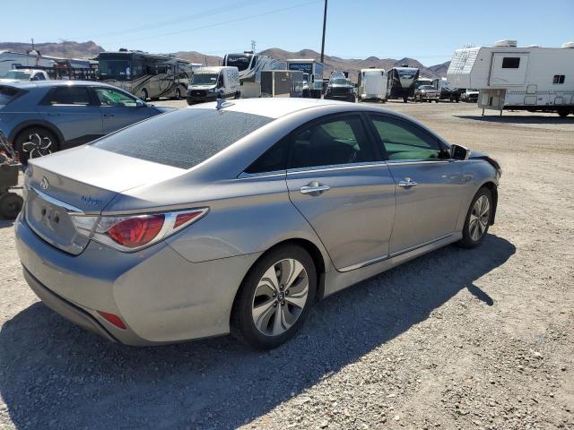 Photo 2 VIN: KMHEC4A41DA082841 - HYUNDAI SONATA 