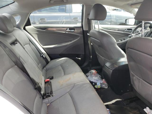 Photo 9 VIN: KMHEC4A41EA111157 - HYUNDAI SONATA HYB 