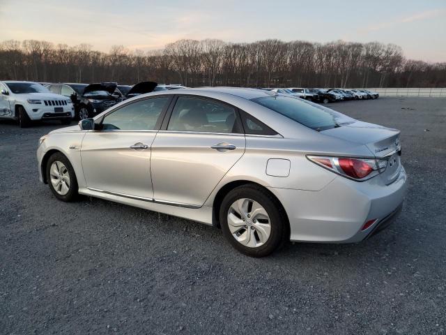 Photo 1 VIN: KMHEC4A41FA120121 - HYUNDAI SONATA HYB 