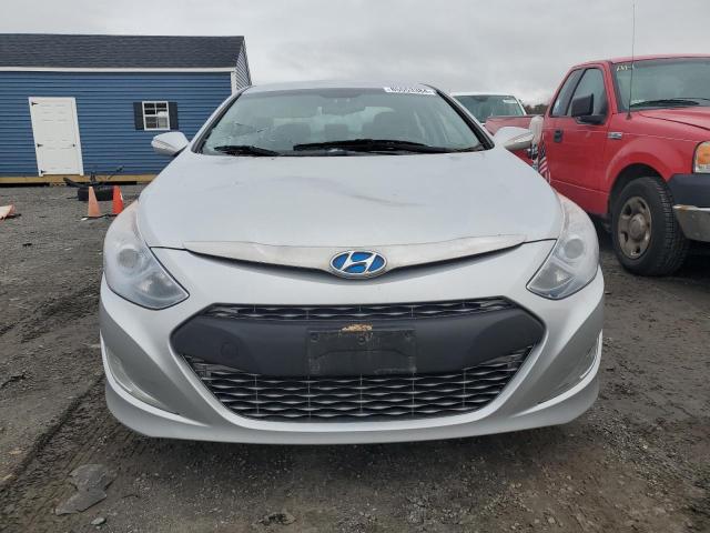 Photo 4 VIN: KMHEC4A41FA120121 - HYUNDAI SONATA HYB 