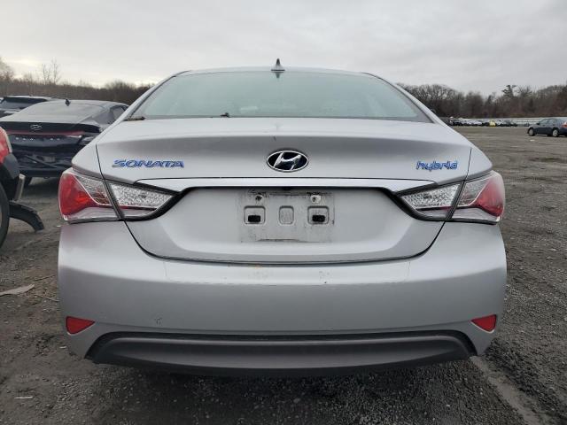 Photo 5 VIN: KMHEC4A41FA120121 - HYUNDAI SONATA HYB 