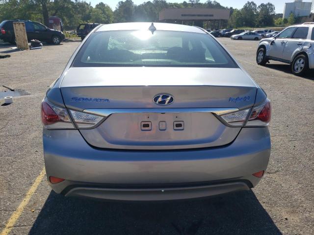 Photo 5 VIN: KMHEC4A41FA130972 - HYUNDAI SONATA HYB 