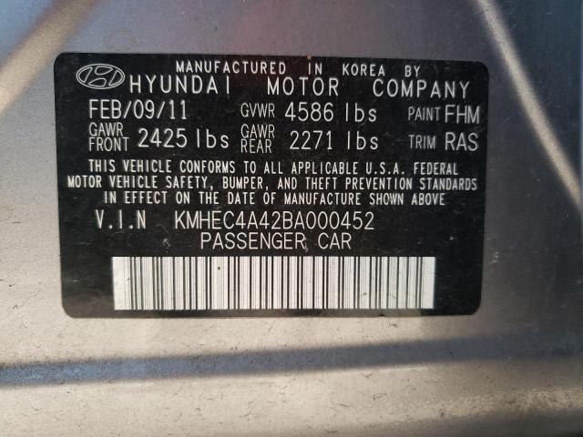 Photo 12 VIN: KMHEC4A42BA000452 - HYUNDAI SONATA 