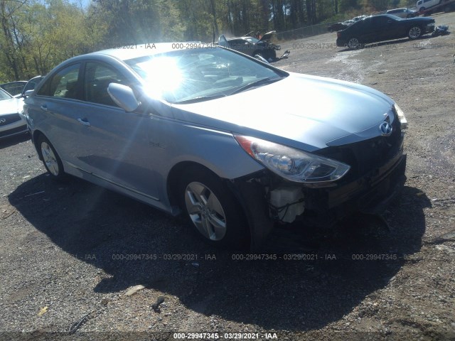 Photo 0 VIN: KMHEC4A42BA002704 - HYUNDAI SONATA 