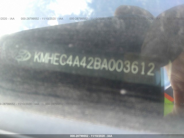 Photo 8 VIN: KMHEC4A42BA003612 - HYUNDAI SONATA 