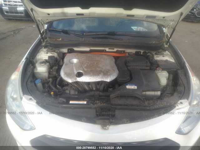 Photo 9 VIN: KMHEC4A42BA003612 - HYUNDAI SONATA 