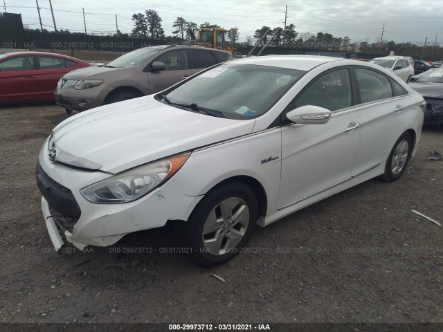 Photo 1 VIN: KMHEC4A42BA004002 - HYUNDAI SONATA 