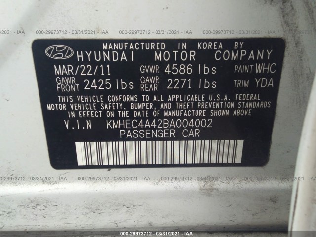 Photo 8 VIN: KMHEC4A42BA004002 - HYUNDAI SONATA 