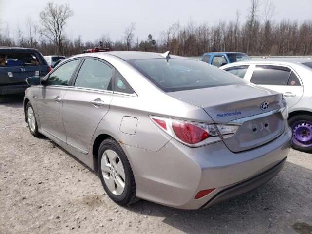 Photo 2 VIN: KMHEC4A42BA005442 - HYUNDAI SONATA HYB 