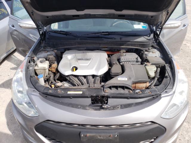 Photo 6 VIN: KMHEC4A42BA005442 - HYUNDAI SONATA HYB 