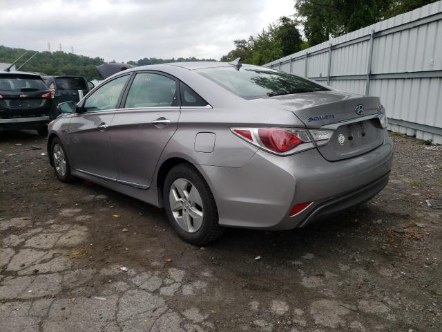 Photo 2 VIN: KMHEC4A42BA006672 - HYUNDAI SONATA 