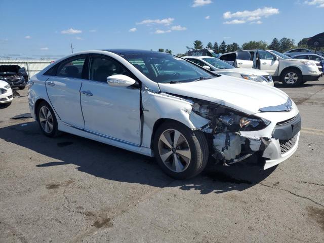 Photo 3 VIN: KMHEC4A42BA010916 - HYUNDAI SONATA HYB 