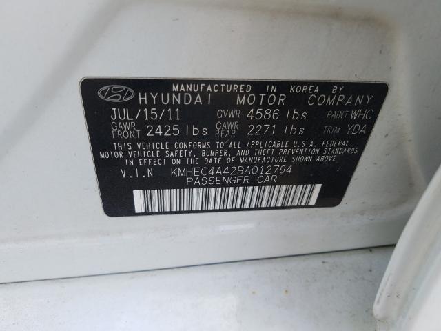 Photo 9 VIN: KMHEC4A42BA012794 - HYUNDAI SONATA HYB 