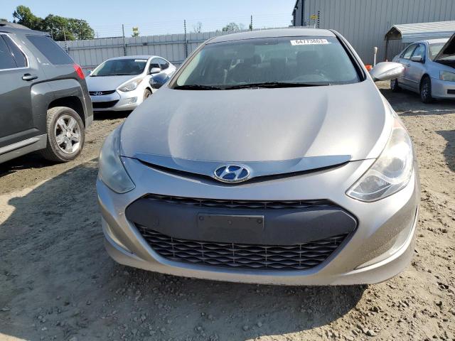 Photo 4 VIN: KMHEC4A42BA017736 - HYUNDAI SONATA HYB 