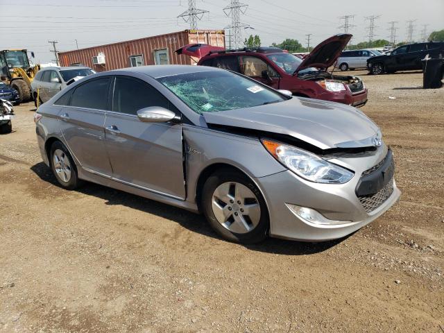 Photo 3 VIN: KMHEC4A42CA022386 - HYUNDAI SONATA 