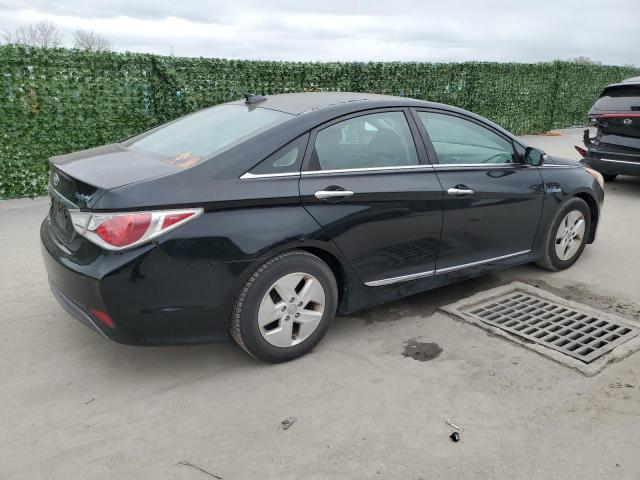 Photo 2 VIN: KMHEC4A42CA027801 - HYUNDAI SONATA 