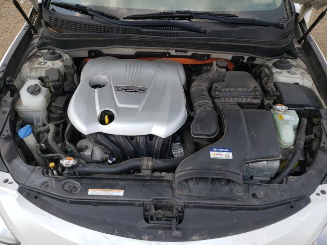 Photo 6 VIN: KMHEC4A42CA036367 - HYUNDAI SONATA HYB 