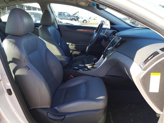 Photo 4 VIN: KMHEC4A42CA039432 - HYUNDAI SONATA HYB 