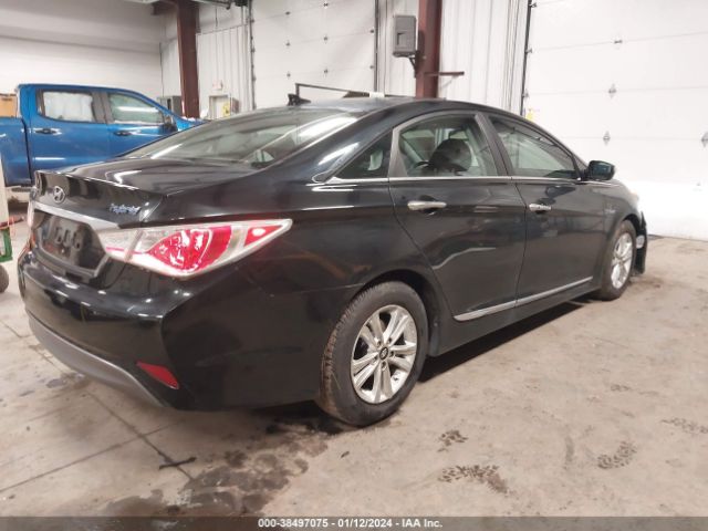 Photo 3 VIN: KMHEC4A42CA041584 - HYUNDAI SONATA HYBRID 