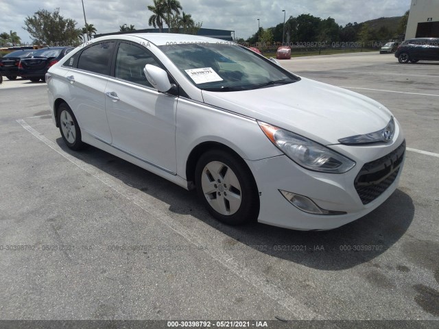 Photo 0 VIN: KMHEC4A42CA043349 - HYUNDAI SONATA 