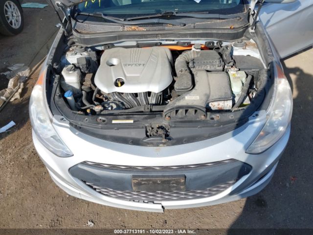 Photo 9 VIN: KMHEC4A42CA043898 - HYUNDAI SONATA HYBRID 