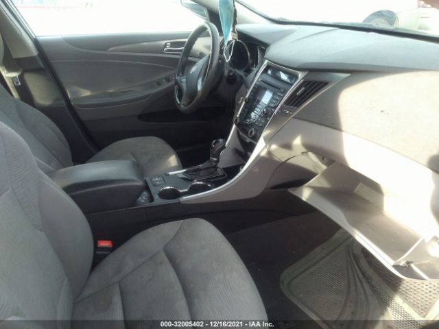 Photo 4 VIN: KMHEC4A42DA067121 - HYUNDAI SONATA HYBRID 