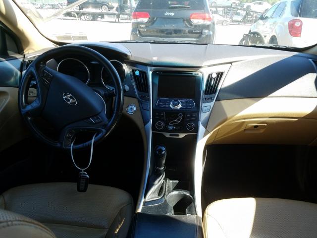 Photo 8 VIN: KMHEC4A42DA084839 - HYUNDAI SONATA 