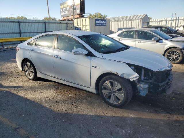 Photo 3 VIN: KMHEC4A42DA099891 - HYUNDAI SONATA HYB 