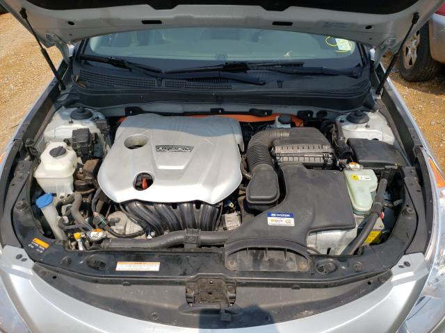 Photo 6 VIN: KMHEC4A42EA102726 - HYUNDAI SONATA 