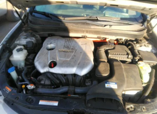 Photo 9 VIN: KMHEC4A42EA103620 - HYUNDAI SONATA HYBRID 