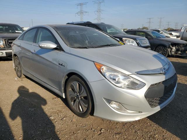 Photo 3 VIN: KMHEC4A42FA121584 - HYUNDAI SONATA HYB 