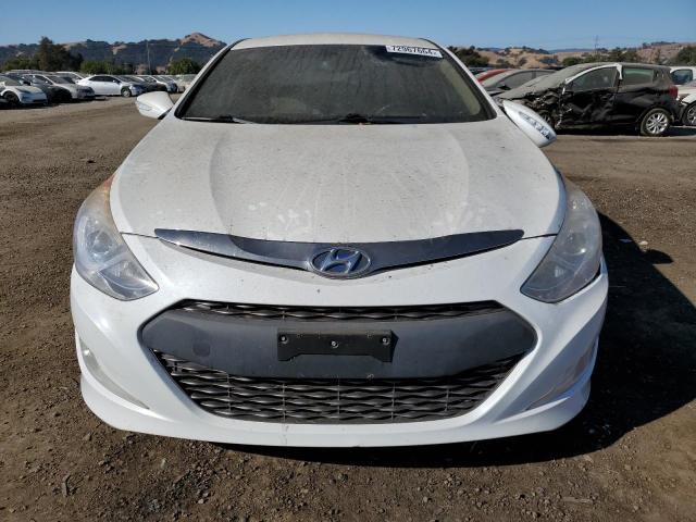 Photo 4 VIN: KMHEC4A42FA124615 - HYUNDAI SONATA HYB 