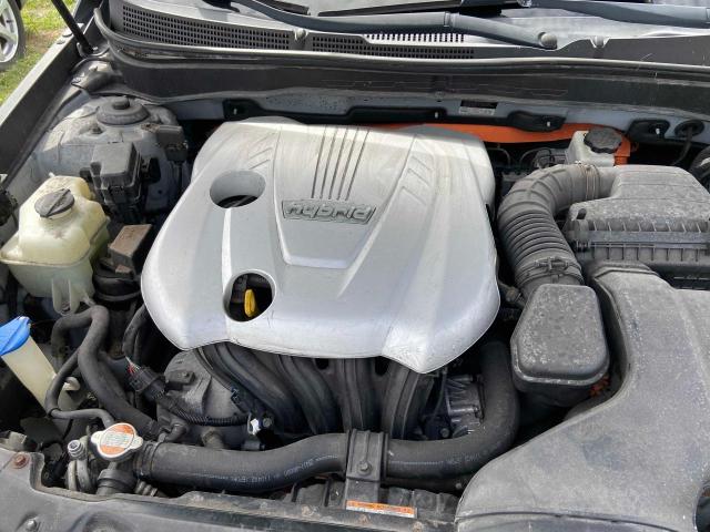 Photo 6 VIN: KMHEC4A43BA006079 - HYUNDAI SONATA HYB 