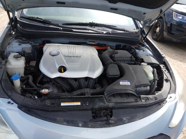 Photo 6 VIN: KMHEC4A43BA016773 - HYUNDAI SONATA HYB 