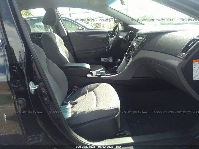 Photo 4 VIN: KMHEC4A43BA017051 - HYUNDAI SONATA 