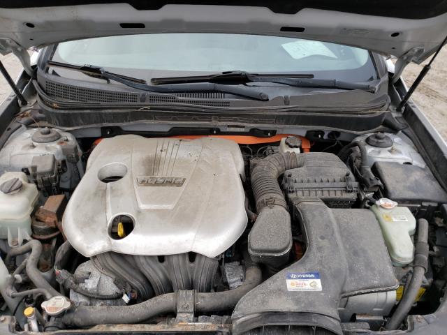 Photo 6 VIN: KMHEC4A43BA017406 - HYUNDAI SONATA HYB 