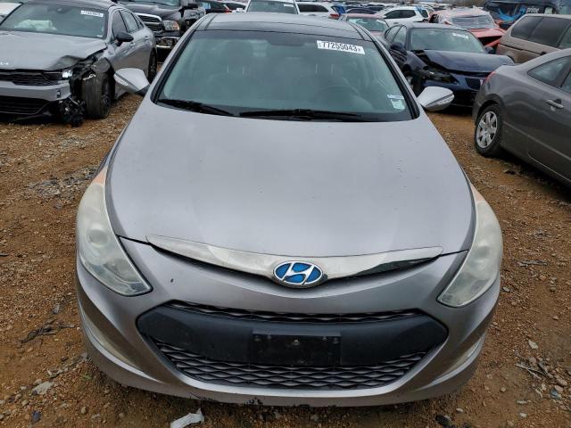 Photo 4 VIN: KMHEC4A43BA018426 - HYUNDAI SONATA 