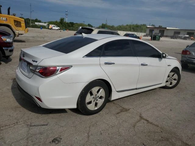 Photo 2 VIN: KMHEC4A43CA025961 - HYUNDAI SONATA HYB 