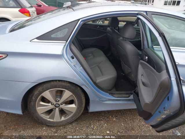 Photo 7 VIN: KMHEC4A43CA028424 - HYUNDAI SONATA HYBRID 