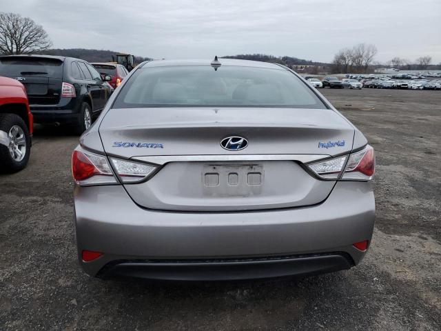 Photo 5 VIN: KMHEC4A43CA028505 - HYUNDAI SONATA 