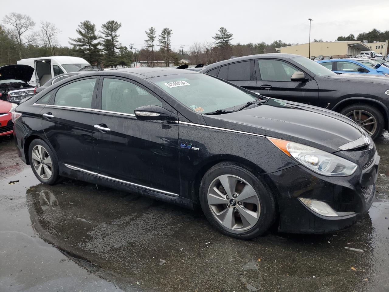 Photo 3 VIN: KMHEC4A43CA031064 - HYUNDAI SONATA 