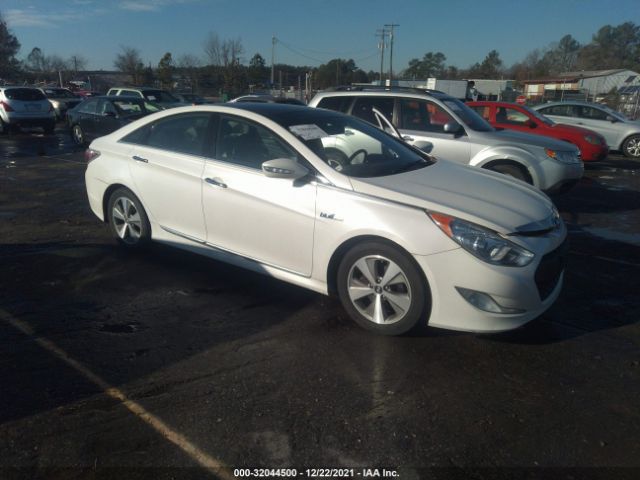 Photo 0 VIN: KMHEC4A43CA040685 - HYUNDAI SONATA 