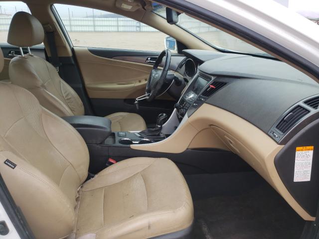 Photo 4 VIN: KMHEC4A43CA046406 - HYUNDAI SONATA HYB 