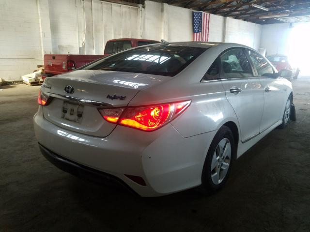 Photo 3 VIN: KMHEC4A43CA059477 - HYUNDAI SONATA HYB 