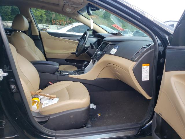 Photo 4 VIN: KMHEC4A43CA059852 - HYUNDAI SONATA 